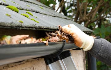 gutter cleaning Carbis, Cornwall
